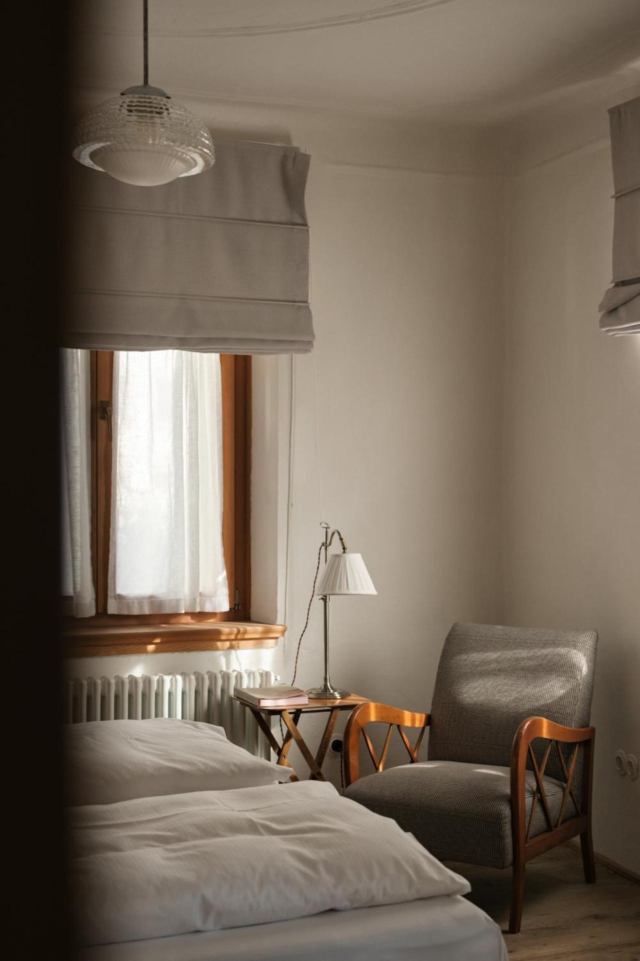 1477 Reichhalter Bed & Breakfast ลานา ภายนอก รูปภาพ