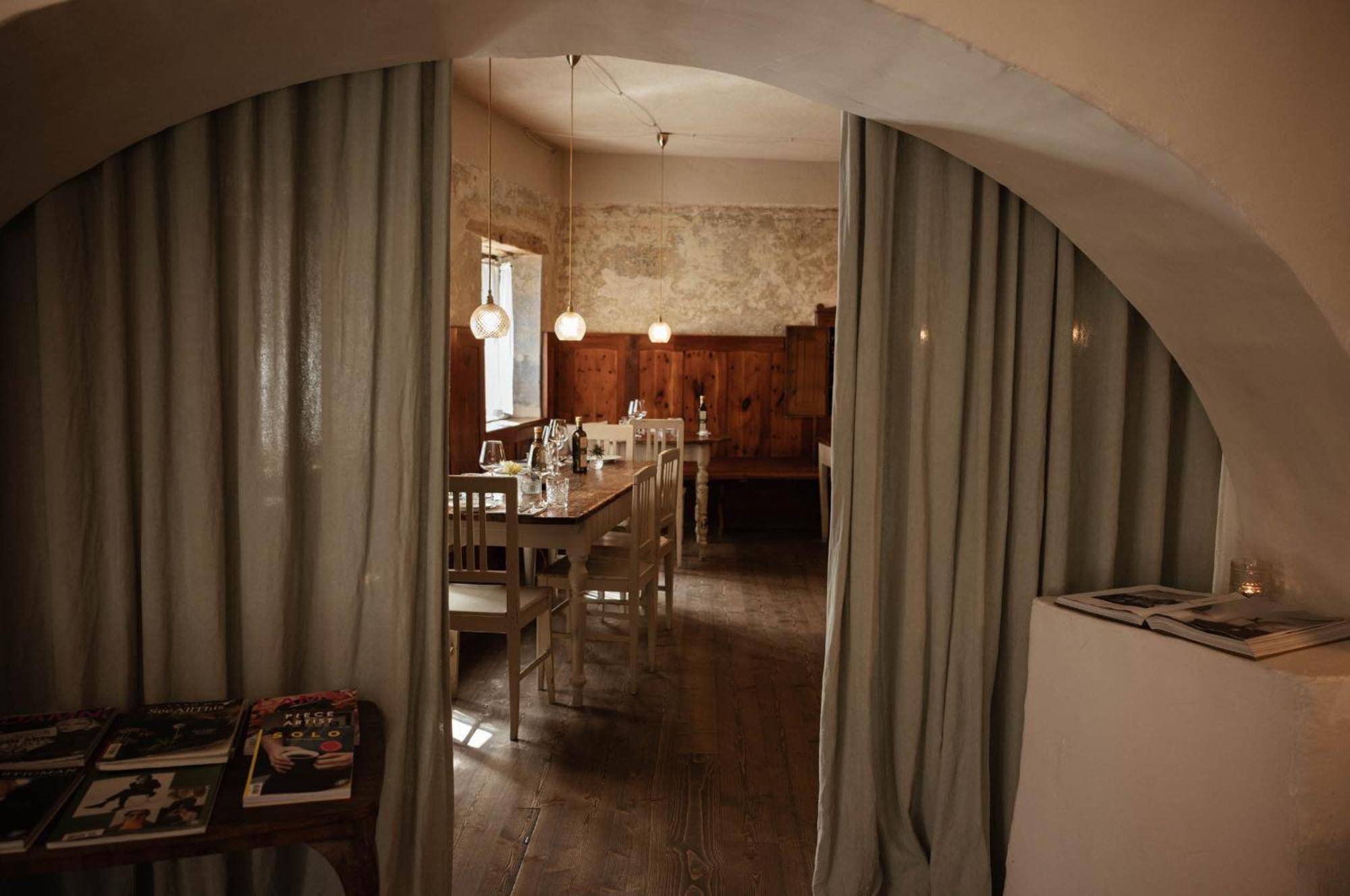 1477 Reichhalter Bed & Breakfast ลานา ภายนอก รูปภาพ